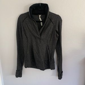 Lululemon 3/4 Cowl-neck Zip